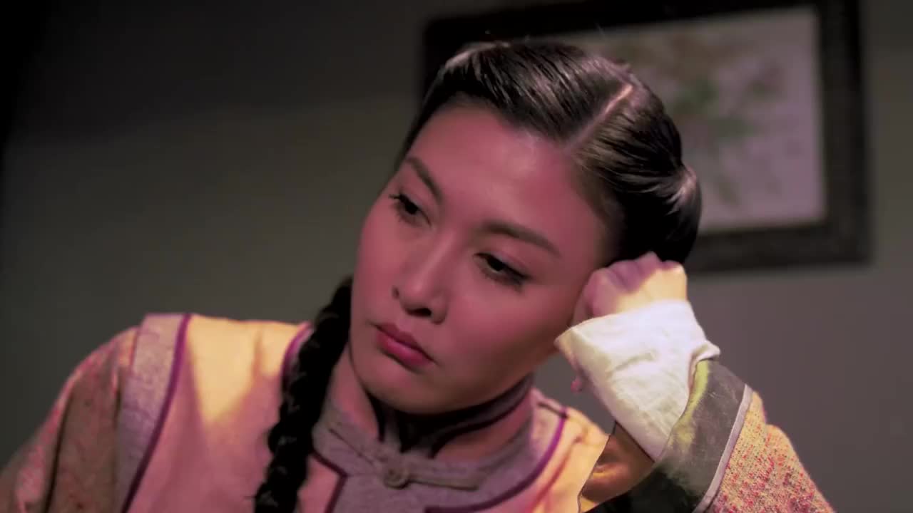 新燕子李三磨破嘴皮都不及别人一句安慰果然解铃还须系铃人啊