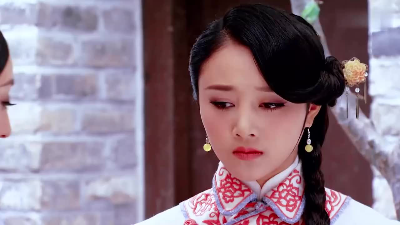 龙鼎风云姑娘即将成婚却总是闷闷不乐这是什么情况