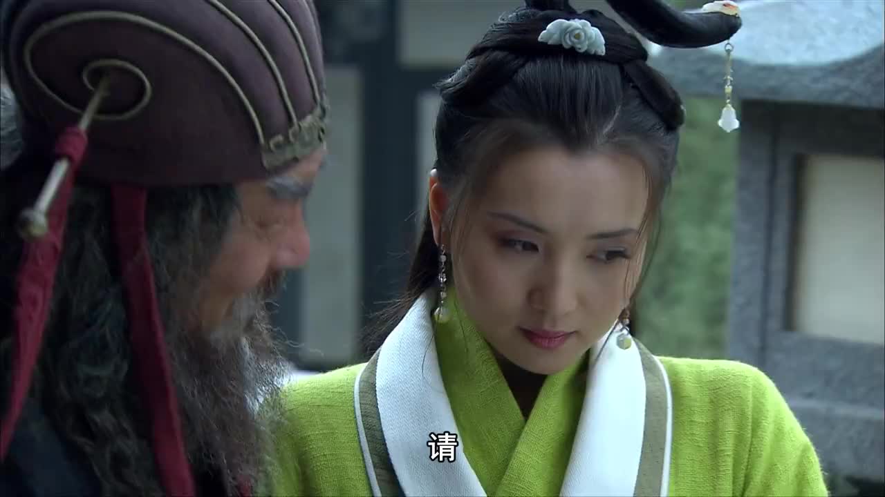 三国貂蝉献舞董卓把董卓看的眼珠都直了厉害了