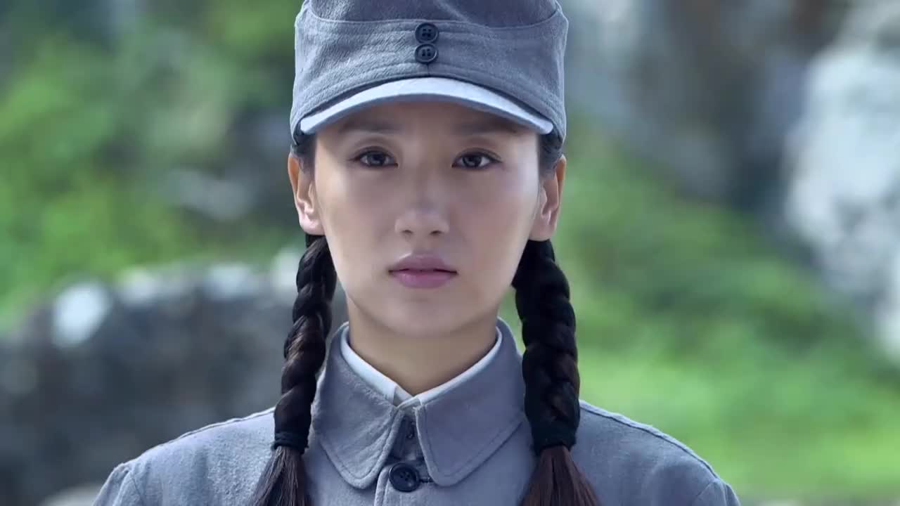 雪豹坚强岁月女主前往匪窝做统战工作不料土匪头子竟是心上人