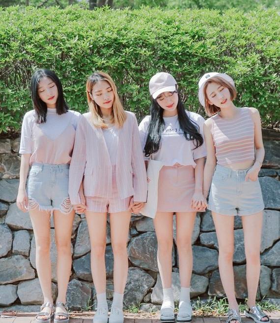 韩国姐妹花,甜美清新的闺蜜照太养眼了,拯救你的拍照pose!