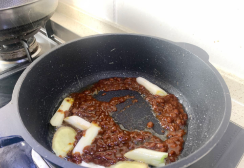 牛肉要三酱？听完老师傅的说法，涨知识了，难怪自己做的不好吃休闲区蓝鸢梦想 - Www.slyday.coM