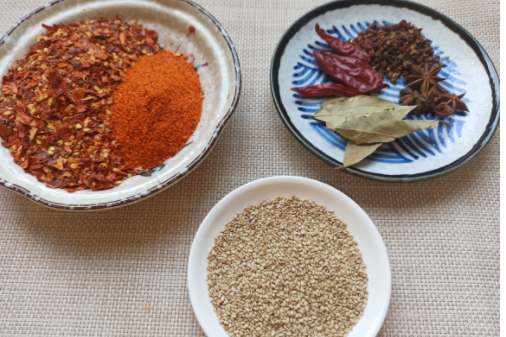 香叶怎样处理，才能让香味完全发挥？教你正确做法，赠卤肉料配方|香料|脂溶性|红烧肉|药料|原料_新浪新闻