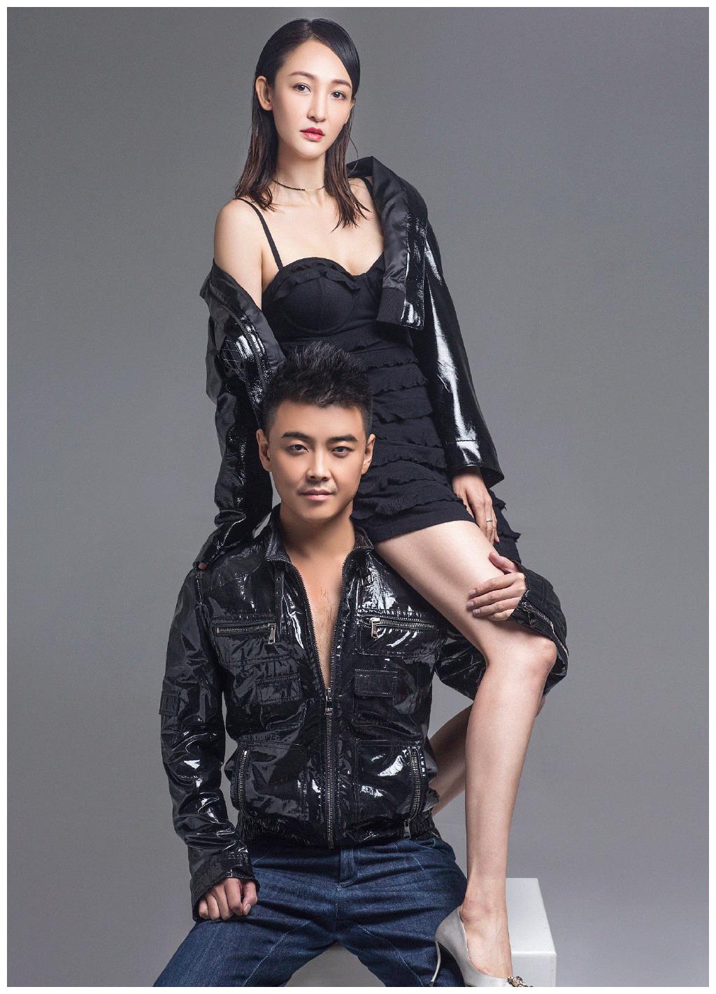 心疼国乒教练离家半年,娇妻吐槽王皓教儿子扎心 秦志戬教小学生