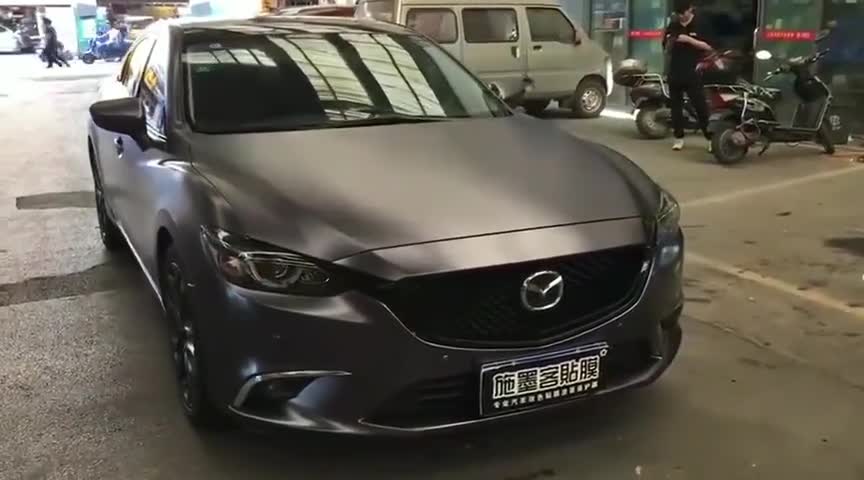 马自达阿特兹墨色战斗灰