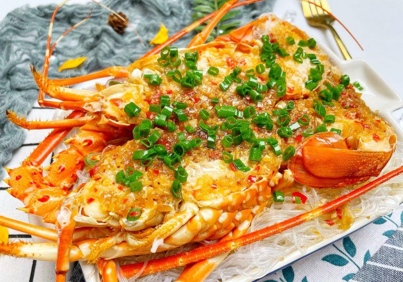 蒜蓉粉丝蒸龙虾(小青龙)