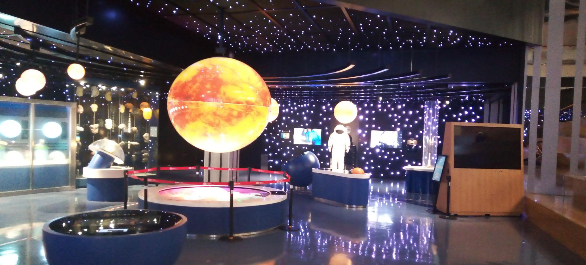 深圳龙岗科技馆内拍,带你们去看看里面都有些什么