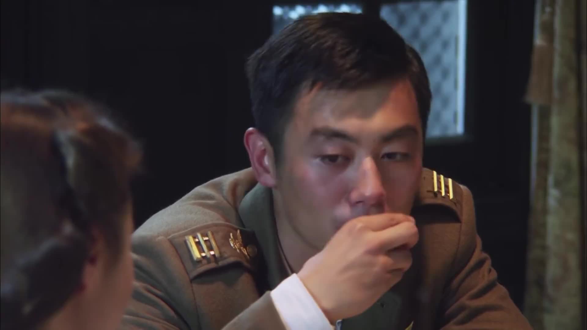 远去的飞鹰事业和家庭两难抉择身处民国朱亚文该如何选择