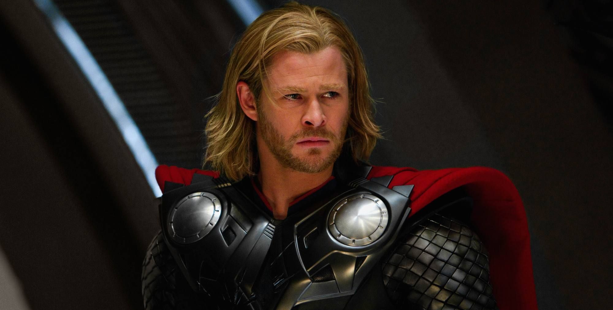 《雷神1》漫威电影系列:这个故事告诉我们只生一个好