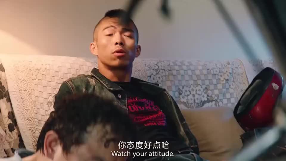老子整把ak,给你弄把莱福,咱们做大做强