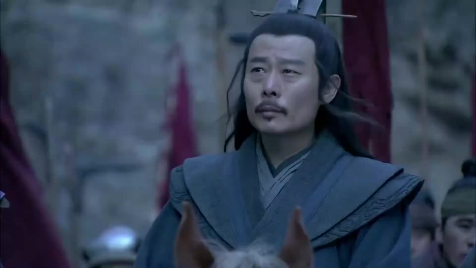 楚汉传奇:张良不仅有谋略,胆子还挺大,独自向崤关前进五十步