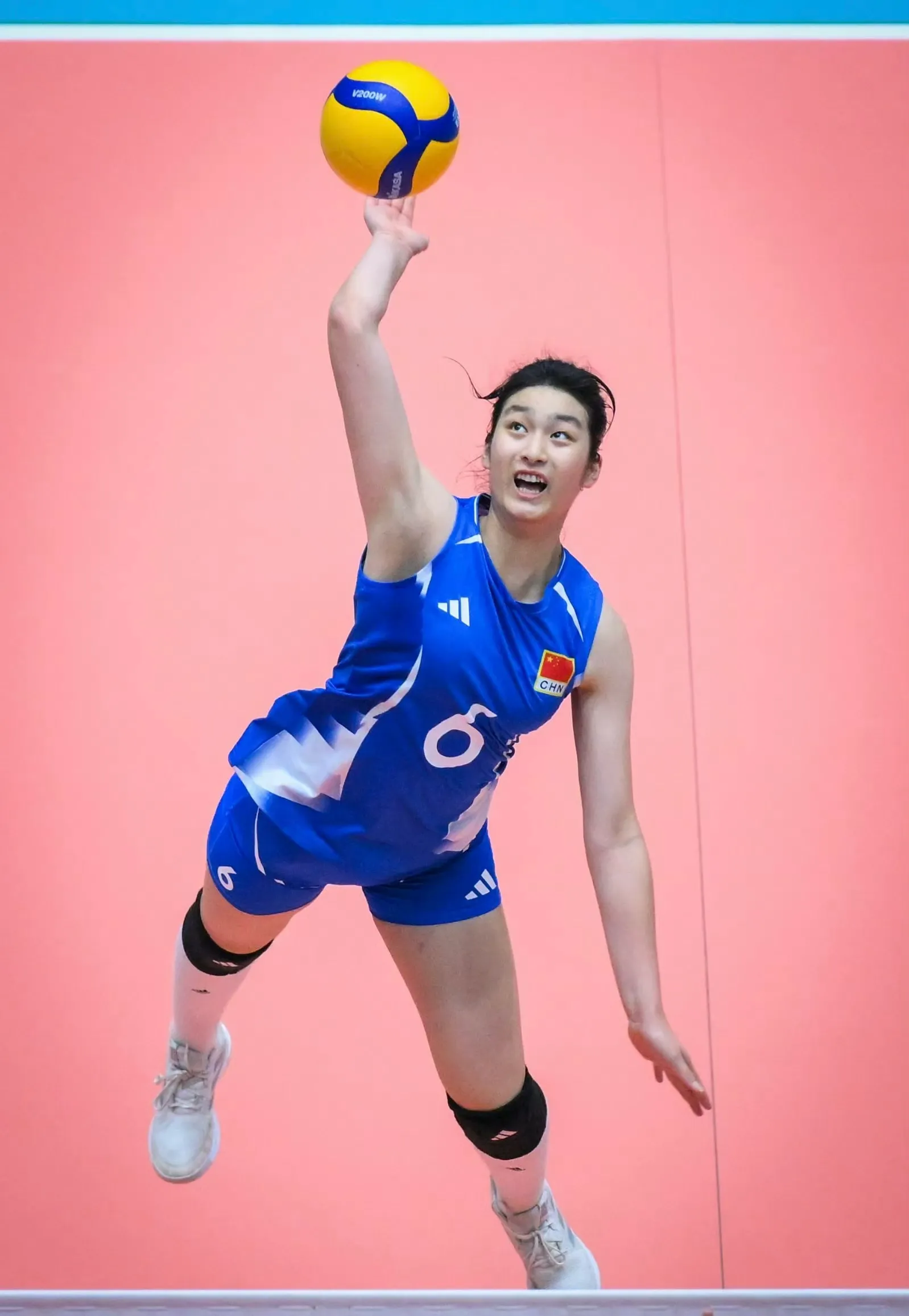 15岁六边形主攻横空出世！U18亚锦赛表现佳，陈睿菡或复刻张常宁