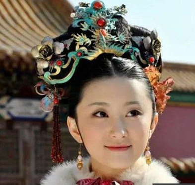 赵秦长得像谁 赵秦撞脸苗圃傻傻分不清楚