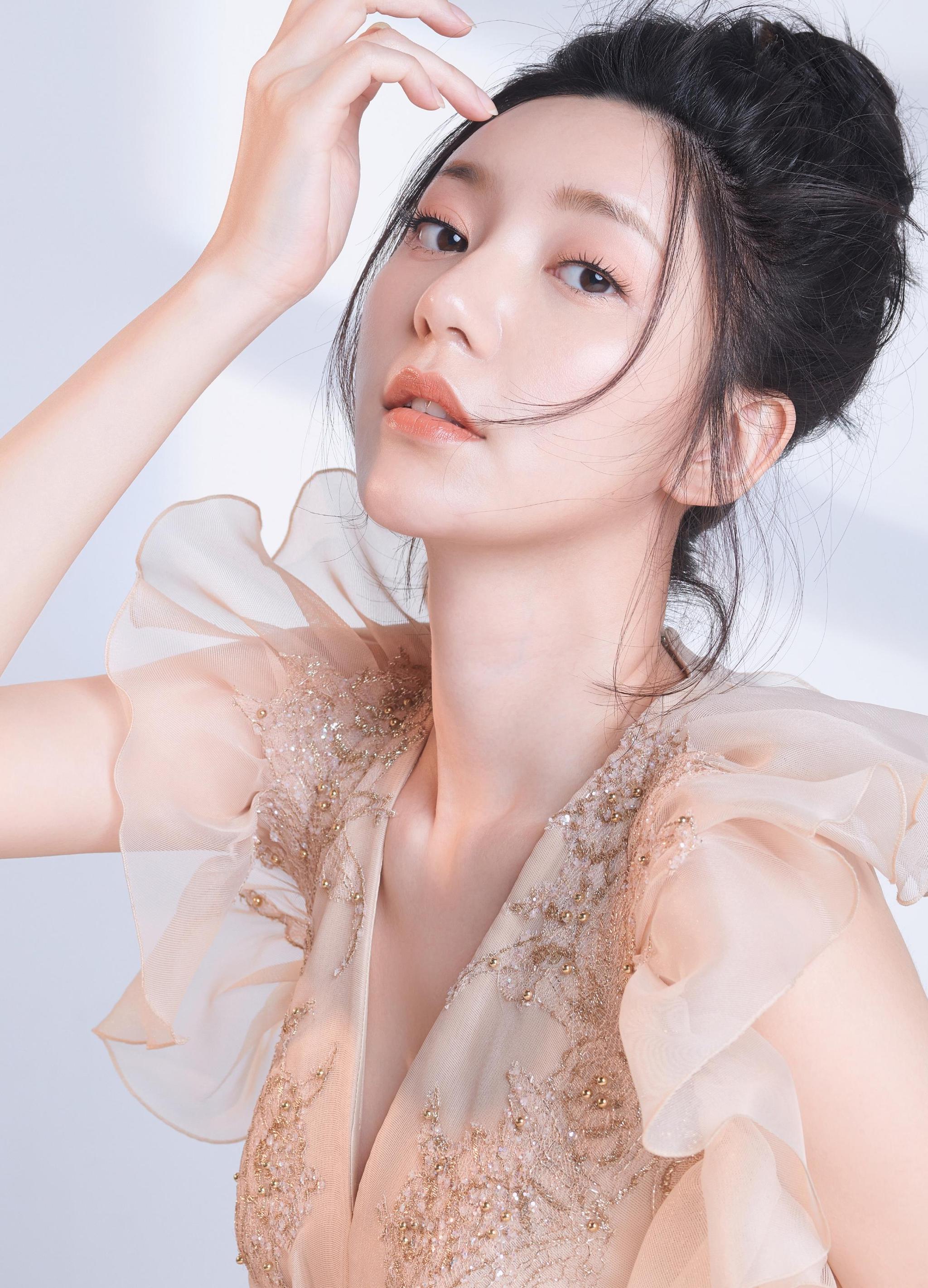 女神郭雪芙:第6144期气质潮流美图欣赏