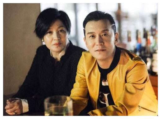 李咏离世4年,再看哈文的状况,才明白嫁给李咏是最好的选择休闲区蓝鸢梦想 - Www.slyday.coM 李咏离世4年,再看哈文的状况,才明白嫁给李咏是最好的选择休闲区蓝鸢梦想 - Www.slyday.coM