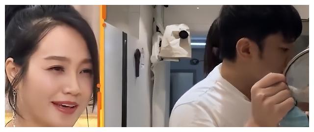 妻子生病被老丈人吐槽神隐,李亚男挺孕肚被数落!称不会生气会哭休闲区蓝鸢梦想 - Www.slyday.coM 妻子生病被老丈人吐槽神隐,李亚男挺孕肚被数落!称不会生气会哭休闲区蓝鸢梦想 - Www.slyday.coM