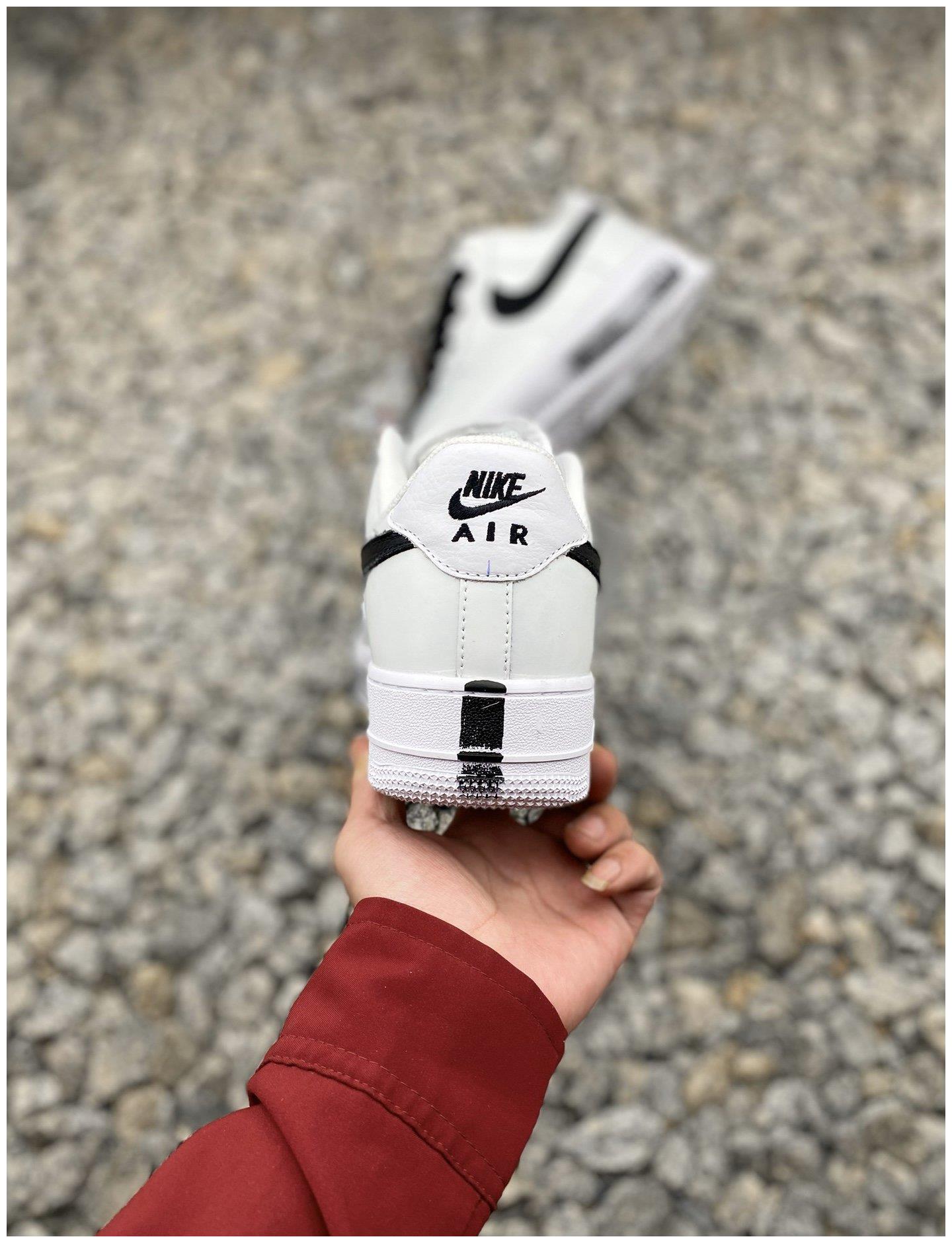 权志龙小雏菊2.0 黑白 反系鞋带 空军低帮经典百搭休闲运动板鞋