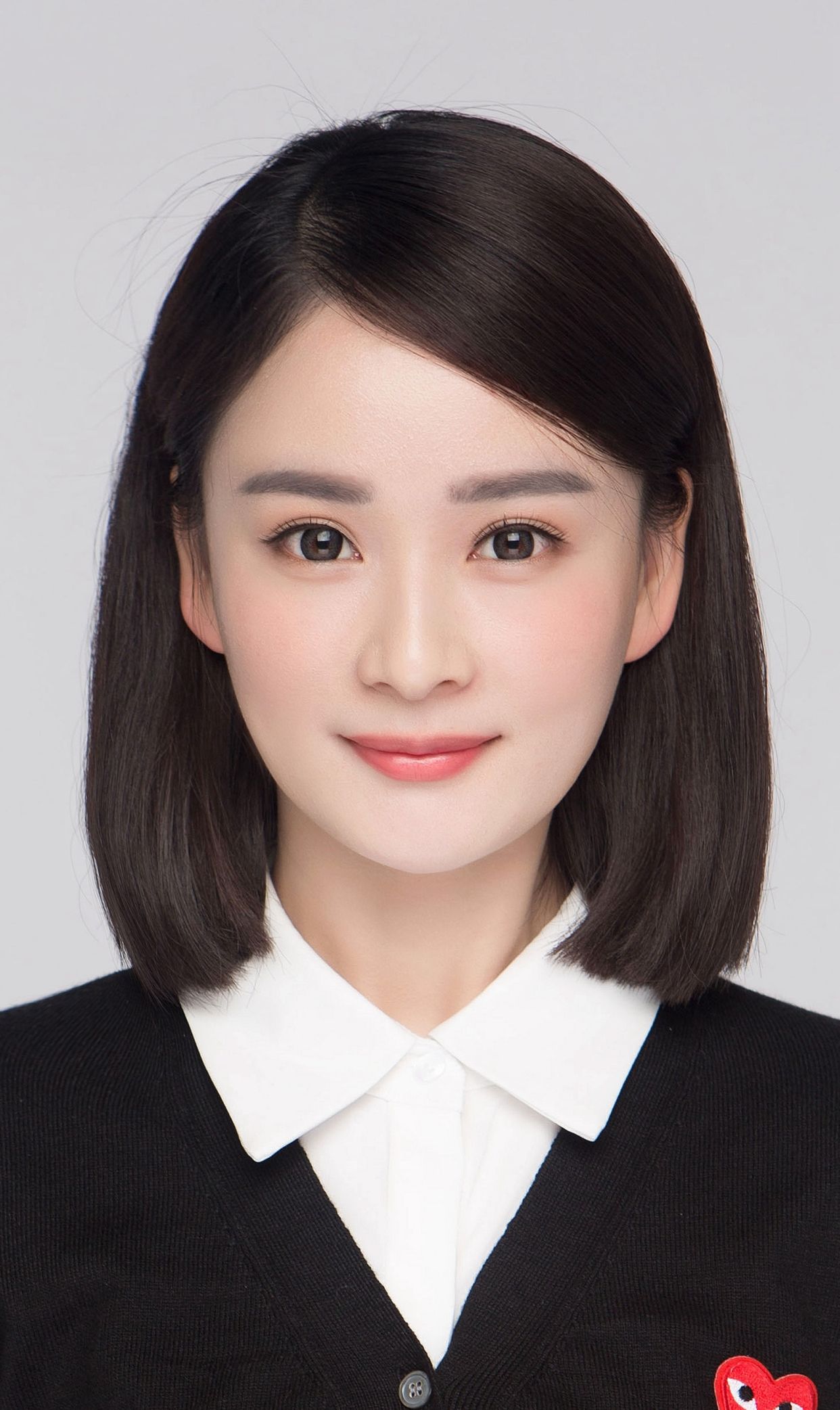 小可爱卓亨瑜,长相气质超赞,少女元气满满