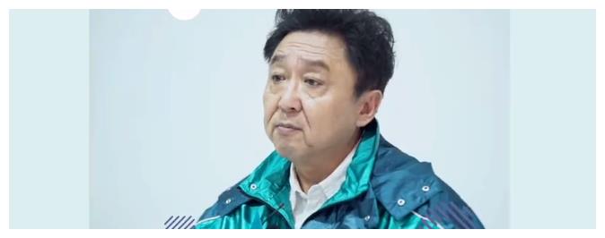于谦接受了某媒体的采访,首次回应了大家的疑问,称接下这档真人秀有两