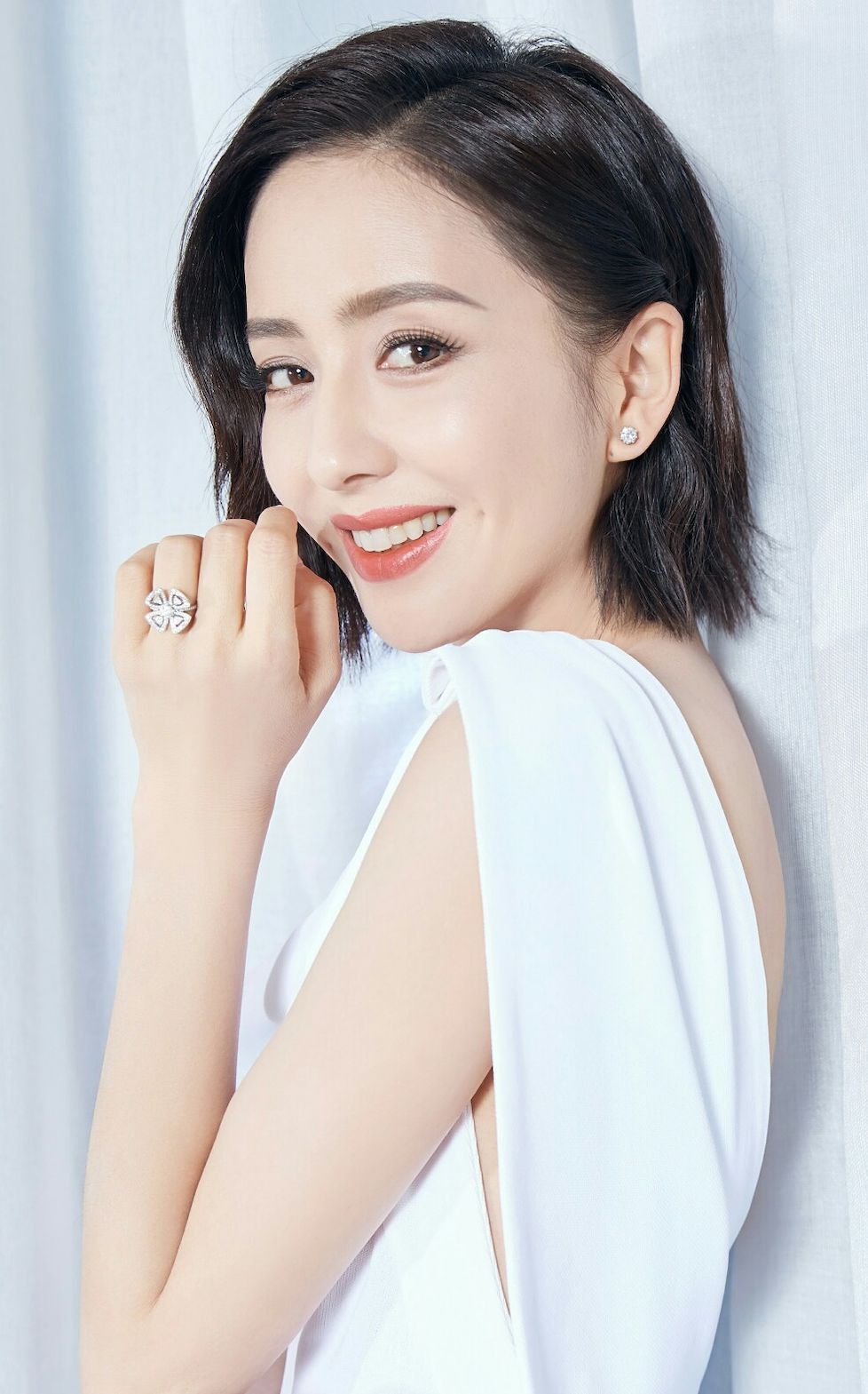 佟丽娅:丫丫向你表白了