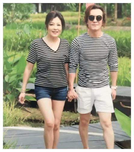 李咏离世4年,再看哈文的状况,才明白嫁给李咏是最好的选择休闲区蓝鸢梦想 - Www.slyday.coM 李咏离世4年,再看哈文的状况,才明白嫁给李咏是最好的选择休闲区蓝鸢梦想 - Www.slyday.coM