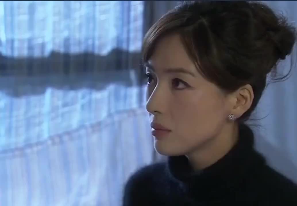 青瓷:颜若水自身难保,徐艺还傻傻的送钱