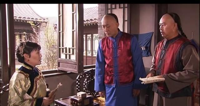 再看大宅门白家穷困时也给孩子吃肉买肉的钱哪来的