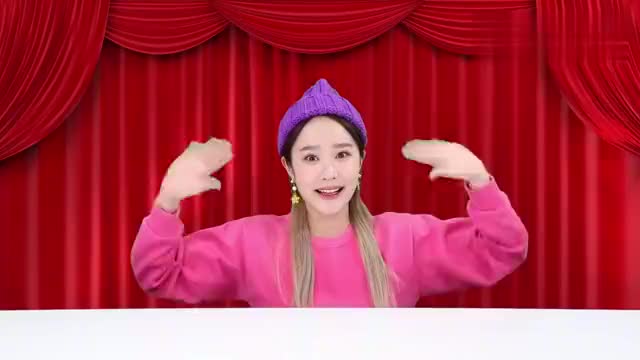 嘿基尼玩具世界双胞胎妈妈辛苦的一天照顾可爱的双胞胎