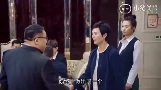 温州三家人：母亲望着儿子若有所思，是什么让她决定还给儿子护照