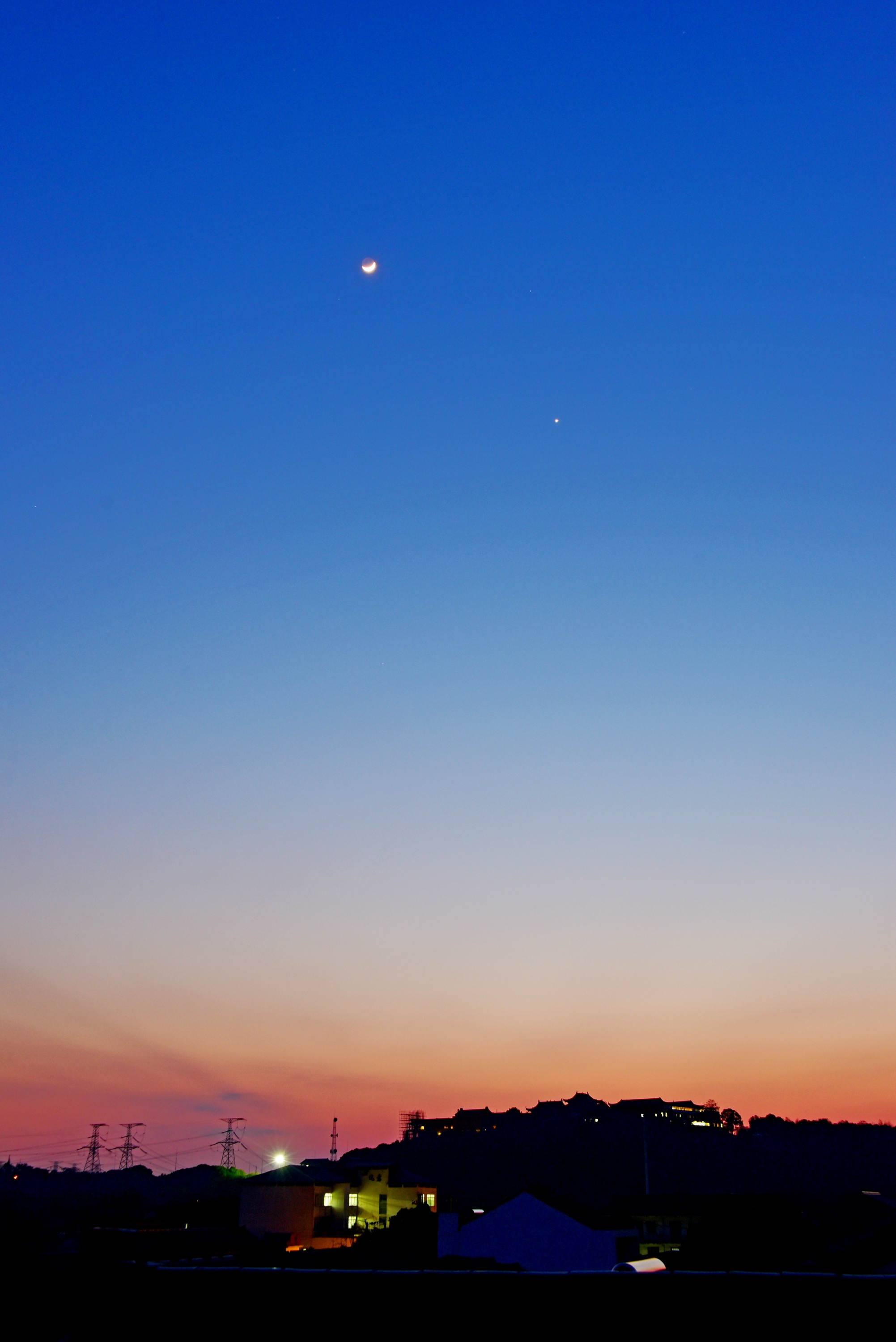 落日黄昏 美丽山村
