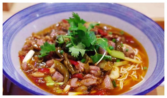 用泡椒做出的美食酸辣爽口过瘾了