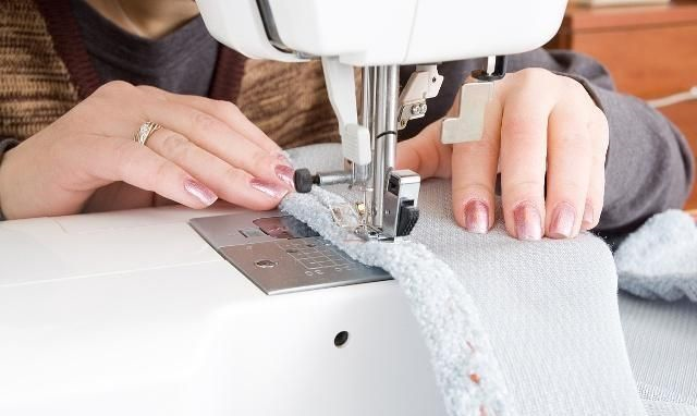 个人自己做一件简单衣服的三个制作步骤做衣服不要想的太复杂