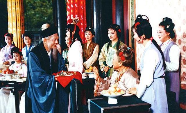 红楼梦里的这四个出家人太可恶,身处庵堂庙观却不务正业|守备|宝玉|张