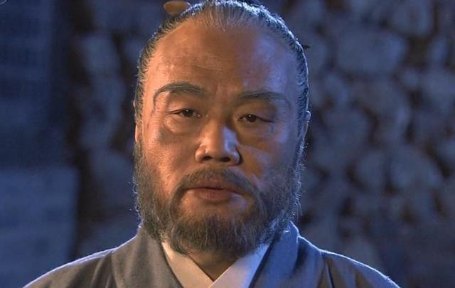 直到《神断狄仁杰》,又变成了反派"南平郡王",号称"南山"的内奸武攸德