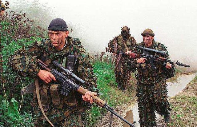 车臣狙击战,西方特种部队雇佣兵一天血洗俄军1073人