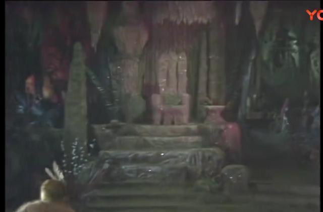西游记珍贵剧照:杨洁导演保住此洞,孙悟空与白骨精都在这住过!