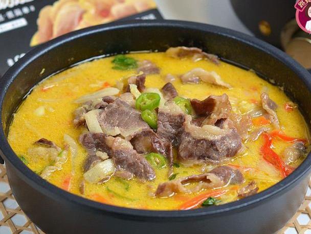 金汤肥牛白菜,煮煮就出锅,营养又美味!