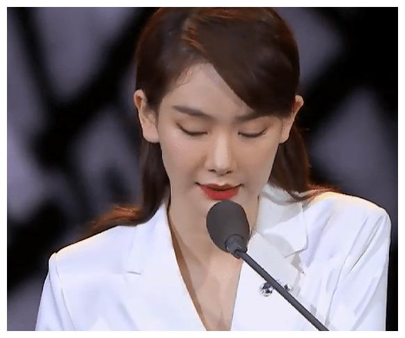 李咏离世4年,再看哈文的状况,才明白嫁给李咏是最好的选择休闲区蓝鸢梦想 - Www.slyday.coM 李咏离世4年,再看哈文的状况,才明白嫁给李咏是最好的选择休闲区蓝鸢梦想 - Www.slyday.coM