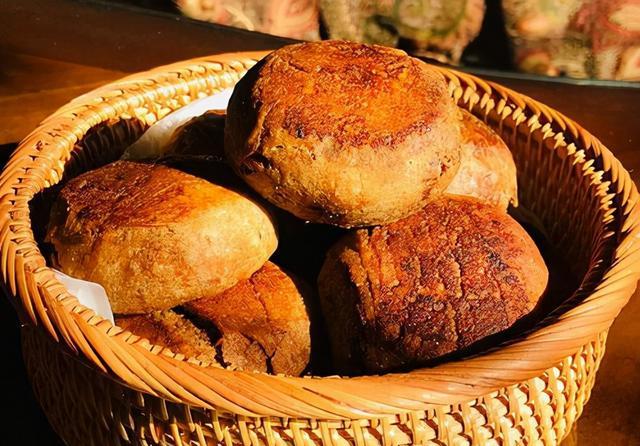 家庭自制酥软香甜的老北京糖火烧