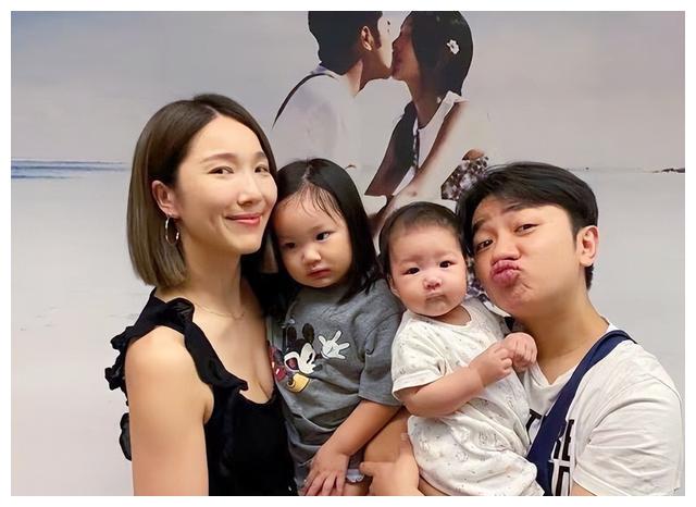 妻子生病被老丈人吐槽神隐,李亚男挺孕肚被数落!称不会生气会哭休闲区蓝鸢梦想 - Www.slyday.coM 妻子生病被老丈人吐槽神隐,李亚男挺孕肚被数落!称不会生气会哭休闲区蓝鸢梦想 - Www.slyday.coM