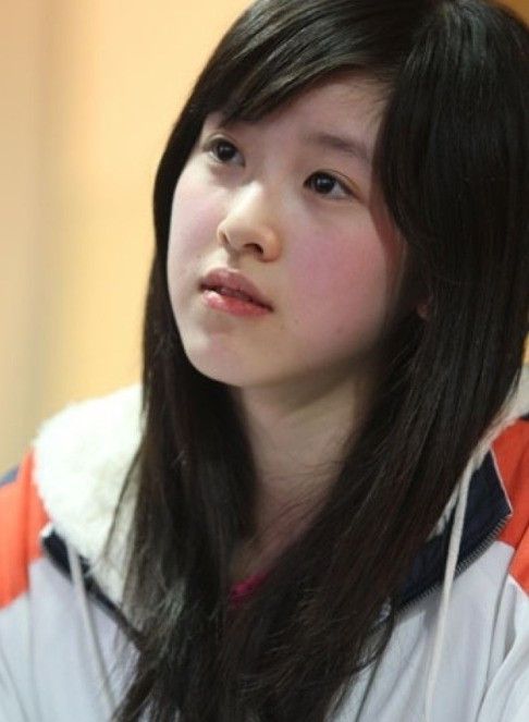 组图:"奶茶妹妹"章泽天学生时代照片合集