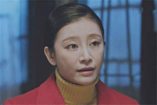 父母爱情巩小梅和这位农村亲戚来到正阳门下你还认识她们吗