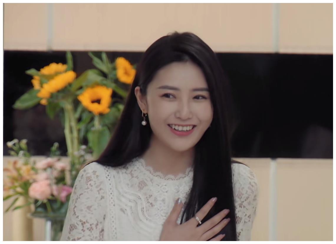 《心动3》郑琴心照片差距大,网友质疑p图,后晒视频力证美貌!