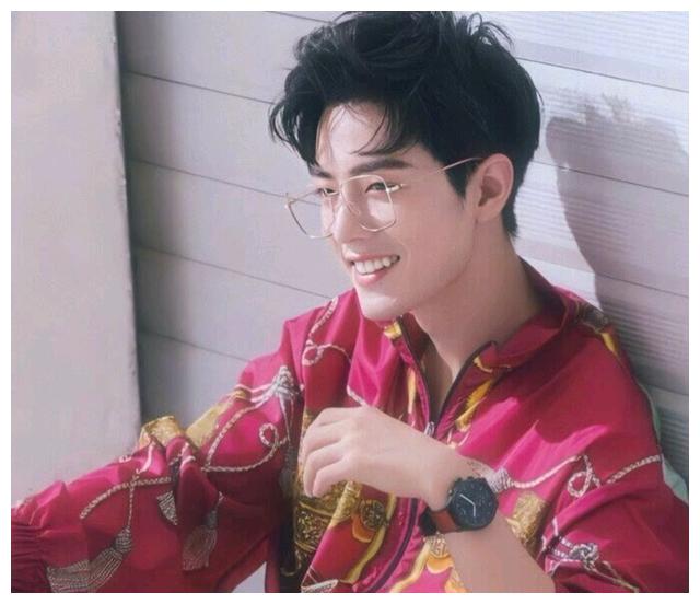 演员朱丹青暗指肖战没有演技，导演回应称不能说没有，粉丝不答应休闲区蓝鸢梦想 - Www.slyday.coM