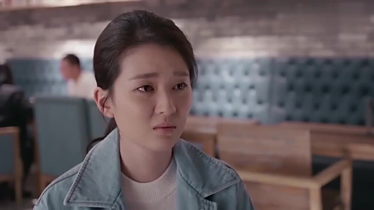 欢乐颂谢童向关雎尔道歉关雎尔伤心离开在出租车上大哭