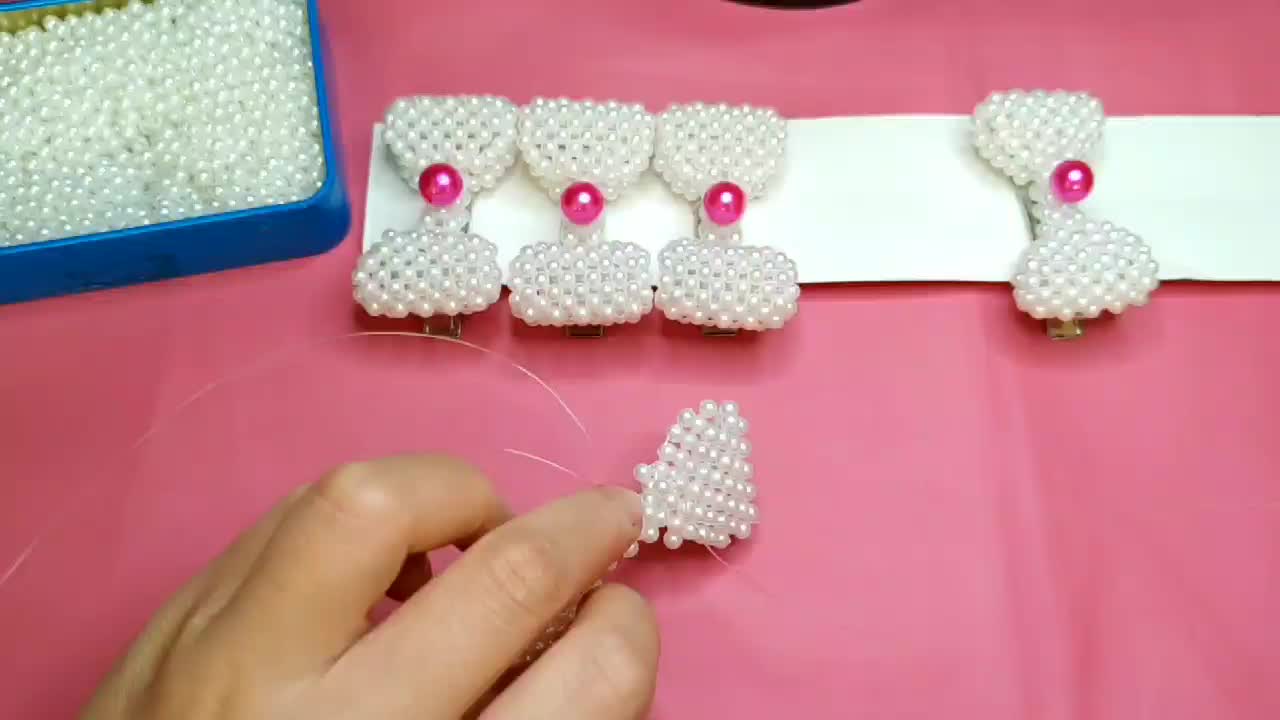 手工活加工适合宝妈做的珍珠发夹