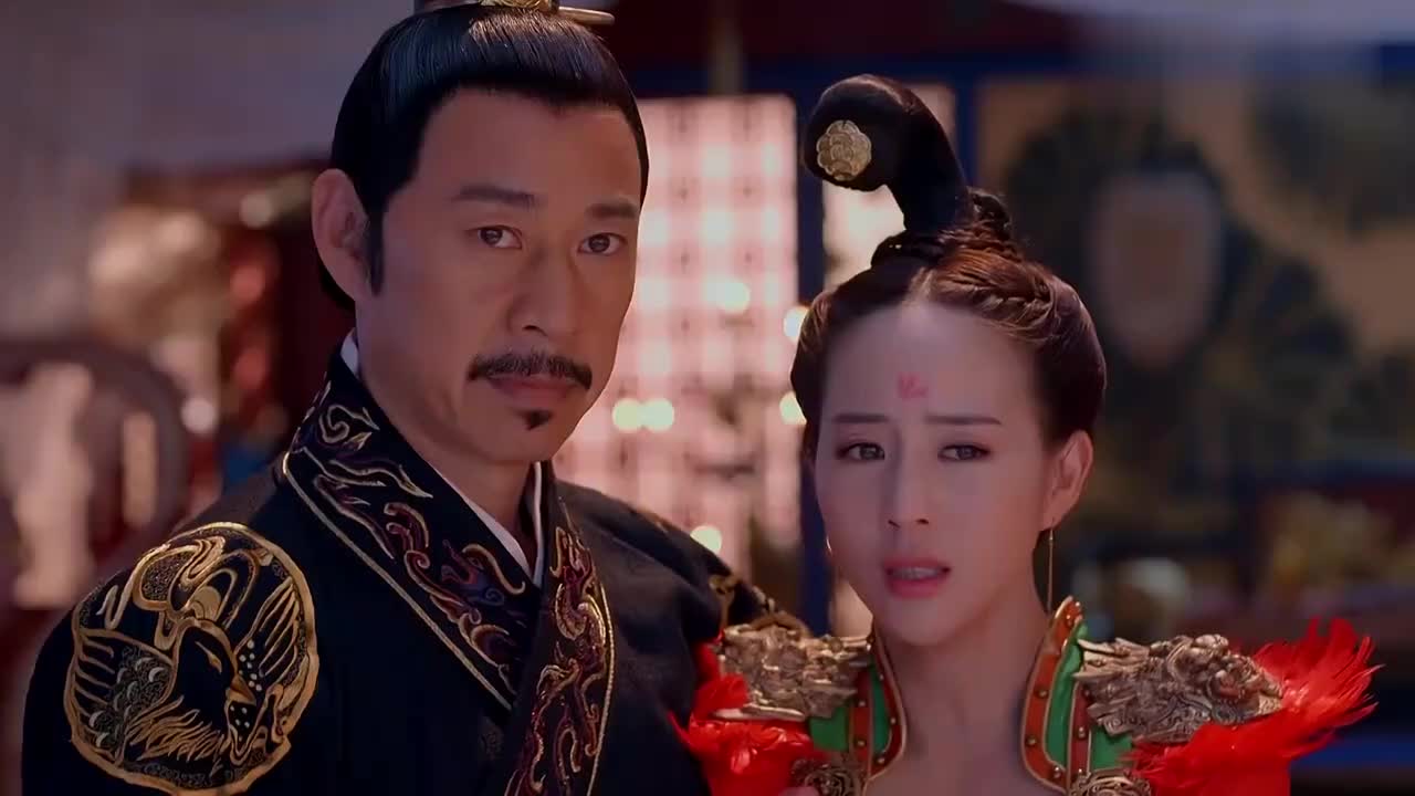 你是谁 为您推荐: 影视:大朝会上媚娘出尽风头,深居简出的太子妃都