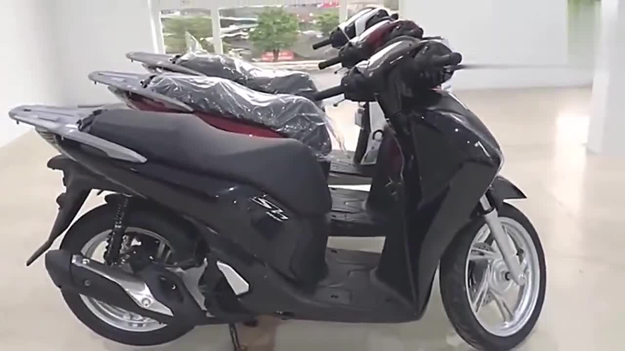 本田踏板车sh125i实车展示,颜值真不赖,看看是你的菜么