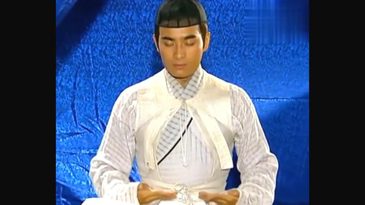 为您推荐: 如来神掌进化史 为您推荐: 如来神掌16:段飞一掌打伤欧峰