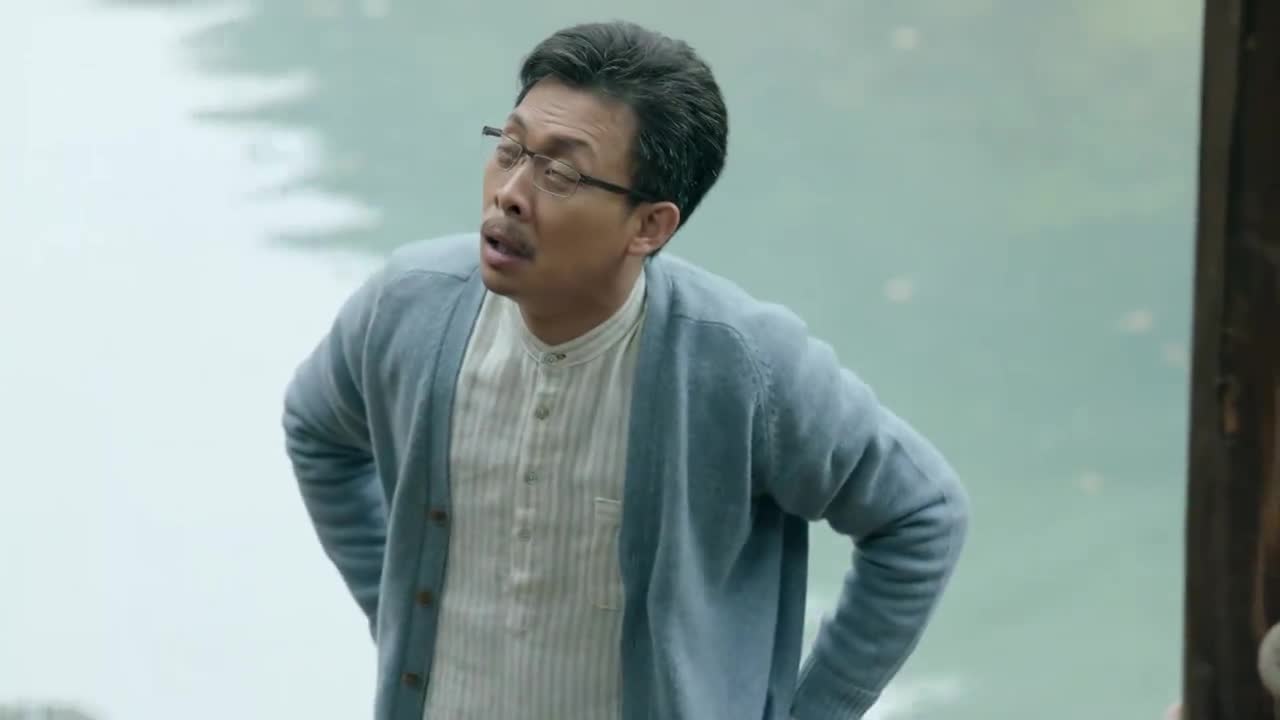 鸡毛飞上天把老太太吊在半空陈江河开始讲大道理了